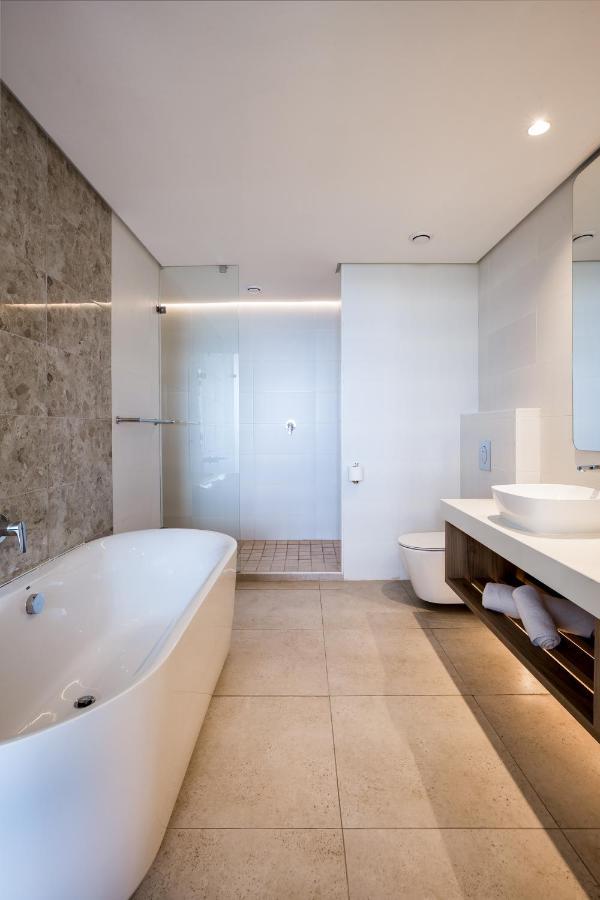 Bluewater Bay Sunrise Hotel Amsterdamhoek Экстерьер фото